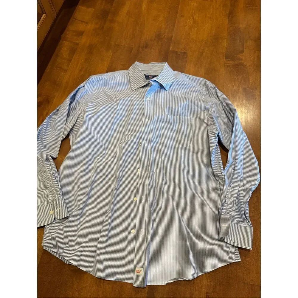 Men’s vineyard vines classic fit button-down shirt, size large